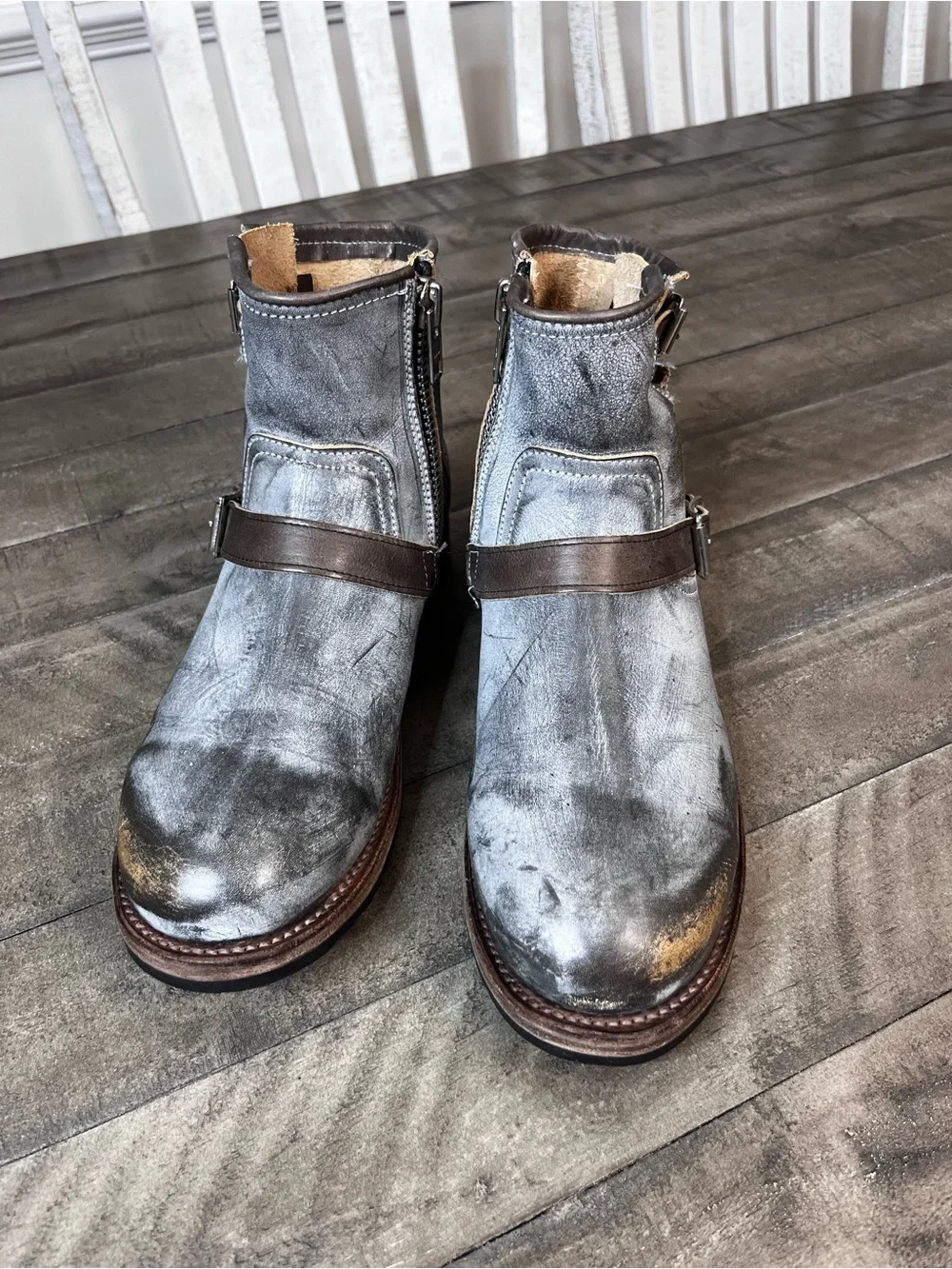 Freebird Railroad Rugged Men's Gray Leather Buckle Zipper Distressed Boots 10